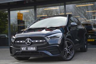 mercedes-benz-gla-klasse-250-e-amg-