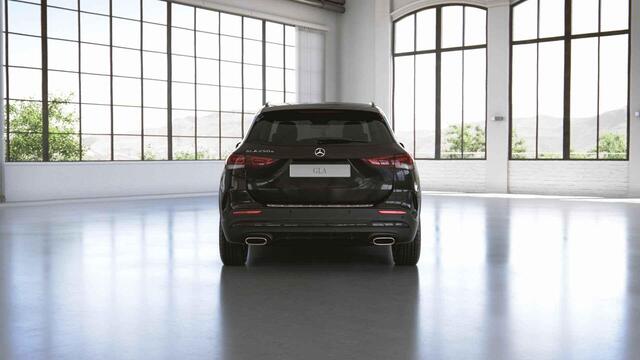 Mercedes-Benz GLA-KLASSE 250 e AMG Line | Night | Panoramadak | Lederen bekleding | Widescreen | 360 graden camera |