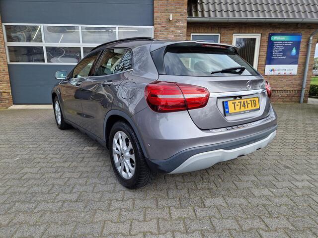 Mercedes-Benz GLA-KLASSE 180 Business Solution Mercedes-benz Gla 180