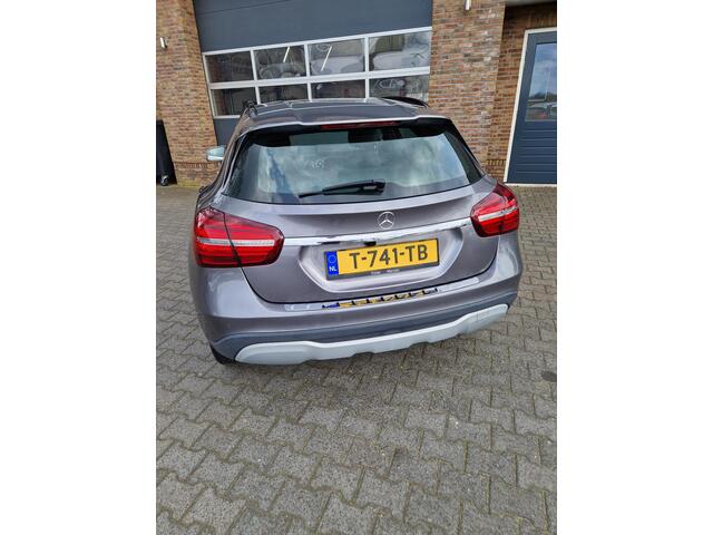 Mercedes-Benz GLA-KLASSE 180 Business Solution Mercedes-benz Gla 180