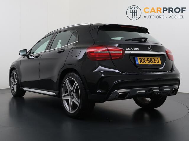 Mercedes-Benz GLA-KLASSE 180 Business Solution AMG Trekhaak | Camera | Cruise |