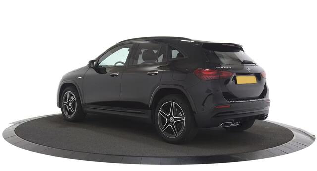 Mercedes-Benz GLA-KLASSE 250 e AMG Line