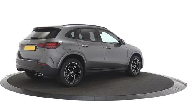 Mercedes-Benz GLA-KLASSE 250 e AMG Line