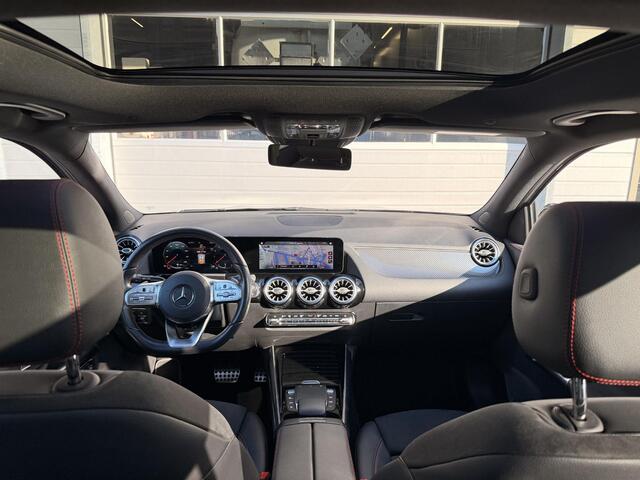 Mercedes-Benz GLA-KLASSE 200 Business Solution AMG | Premium Plus pakket| Memory pakket | Panoramadak| Night pakket| Augmented reality navigatie | Sfeerverlichting| Smartphone intergratie
