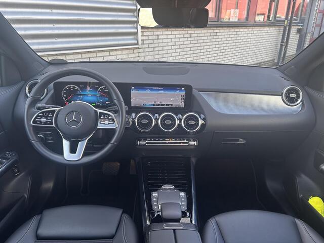 Mercedes-Benz GLA-KLASSE 250 e Luxury Line | Panoramadak | Apple Carplay | Cruise Control