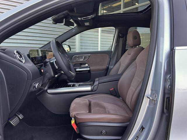 Mercedes-Benz GLA-KLASSE 250 e AMG Line | Bruin interieur | Panoramadak | Head Up display | Memory | Distronic