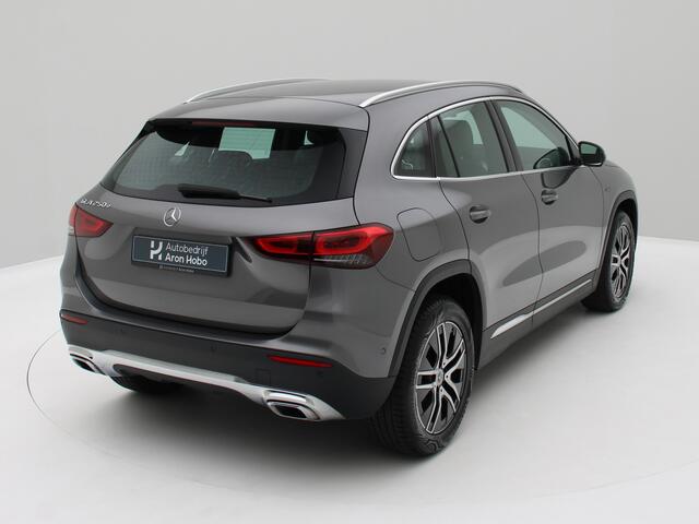 Mercedes-Benz GLA-KLASSE 250 e Progressive Camera, Carplay, Sfeerverlichting, Stoelverwarming