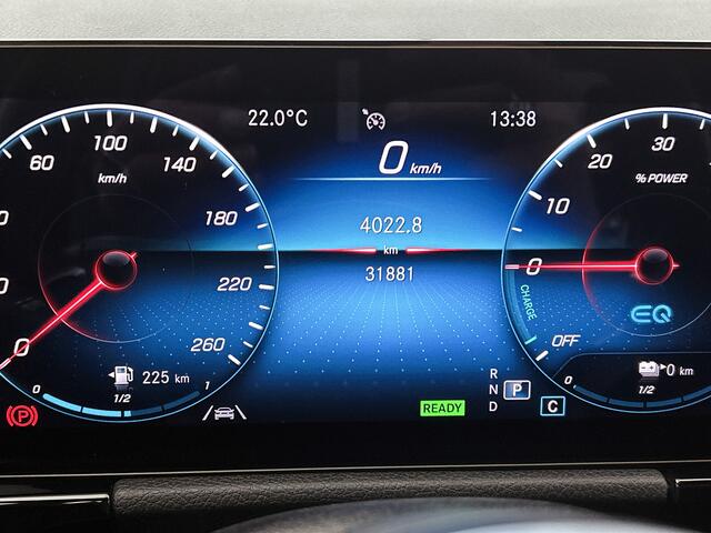 Mercedes-Benz GLA-KLASSE 250 e Business AMG-line 5 spaaks lichtmetalen velgen | MBUX wide screen| Navigatie | elect bed. voorstoelen met memory | Trekhaak | parking support met camera | Inclusief 24 maanden Mercedes-Benz Certified garantie voor Europa.