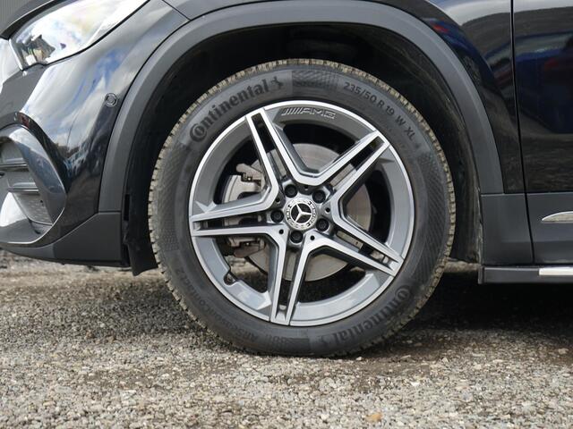 Mercedes-Benz GLA-KLASSE 250 e Business Solution AMG Limited Pano / Burmester / Sfeer verlichting / Elek stoel verst. / Carbon / Side steps / Leder / Memory / All season