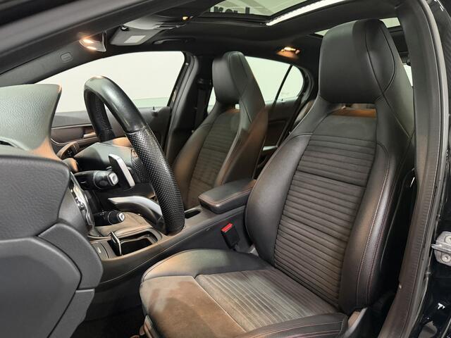 Mercedes-Benz GLA-KLASSE 180 Business Solution AMG - Pano / Carplay / Camera