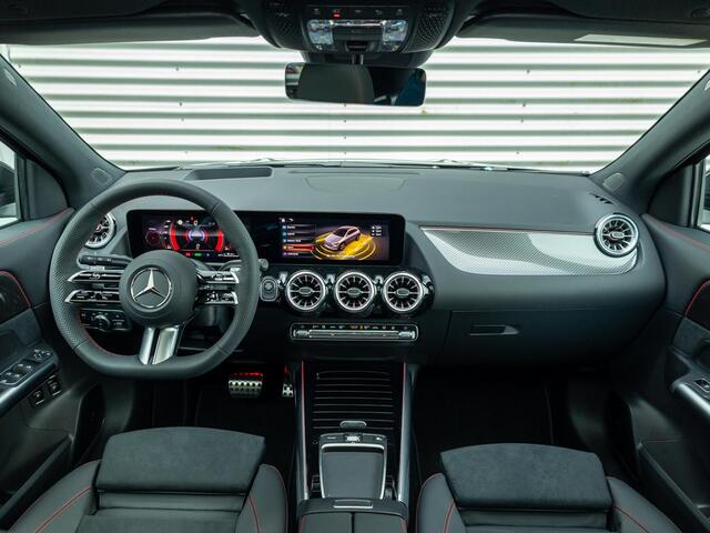 Mercedes-Benz GLA-KLASSE 250 e Business Solution AMG