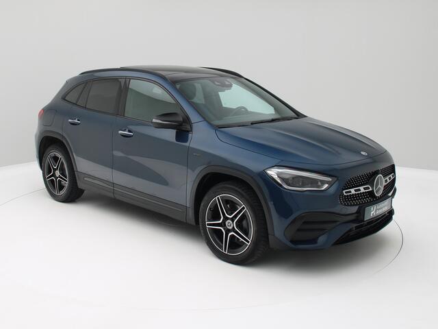 Mercedes-Benz GLA-KLASSE 250 e AMG Pano, Memory, Distronic, Camera