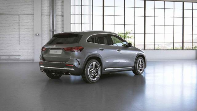 Mercedes-Benz GLA-KLASSE 250 e AMG | Panoramadak | Memory | Multibeam | Keyless | Sfeerverlichting | Stoelverwarming |