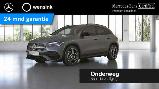 Mercedes-Benz GLA-KLASSE 200 Business Solution AMG | Night | Panoramadak | Memory stoelen | Sfeerverlichting |