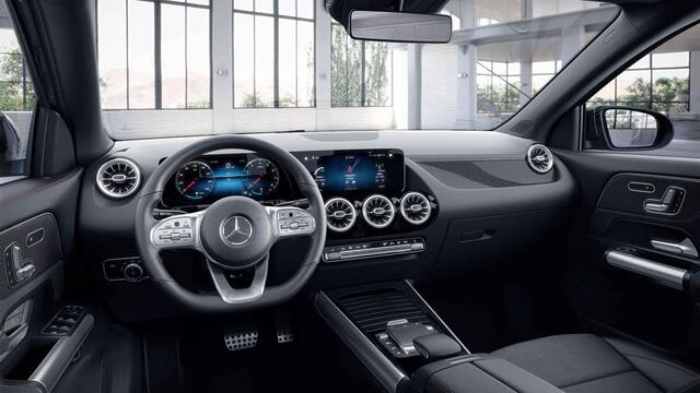 Mercedes-Benz GLA-KLASSE 200 Business Solution AMG | Night | Panoramadak | Memory stoelen | Sfeerverlichting |