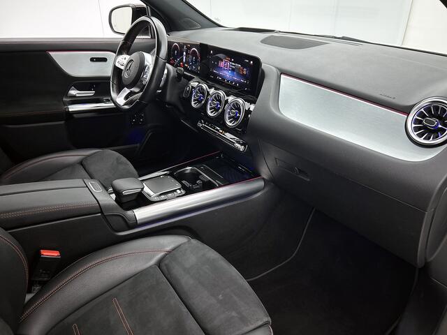 Mercedes-Benz GLA-KLASSE 250 e Business Solution AMG Limited lichtmetalen velgen | Wide screen | Navigatie MBUX | Parking support met camera Inclusief 24 maanden MB Certified garantie voor Europa.