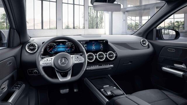 Mercedes-Benz GLA-KLASSE 180 Business Solution AMG | Night | Widescreen | Stoelverwarming | Extra getint glas |