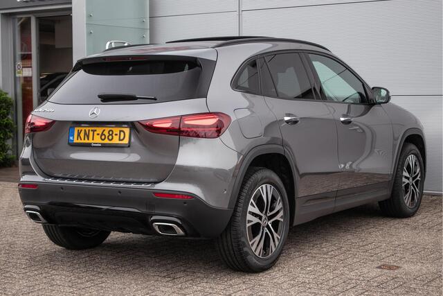 Mercedes-Benz GLA-KLASSE 250 e Luxury Line - Schuif/-kanteldak | Wegkl. Trekhaak | Beige leer | Memory