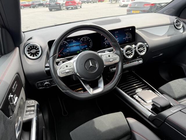 Mercedes-Benz GLA-KLASSE 250 e AMG |Pano|ACC|Trekhaak|Memory|