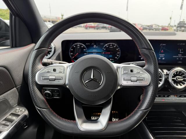 Mercedes-Benz GLA-KLASSE 250 e AMG |Pano|ACC|Trekhaak|Memory|