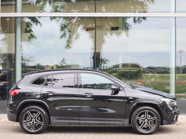 Mercedes-Benz GLA-KLASSE 250 e Business Solution AMG l Keyless l Panoramadak l Stoelverwarming