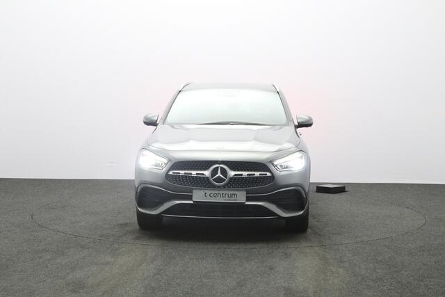 Mercedes-Benz GLA-KLASSE 250 e 218 PK AMG Line PHEV, Trekhaak, Adap. Cruise Control, Head-Up, 360 Camera