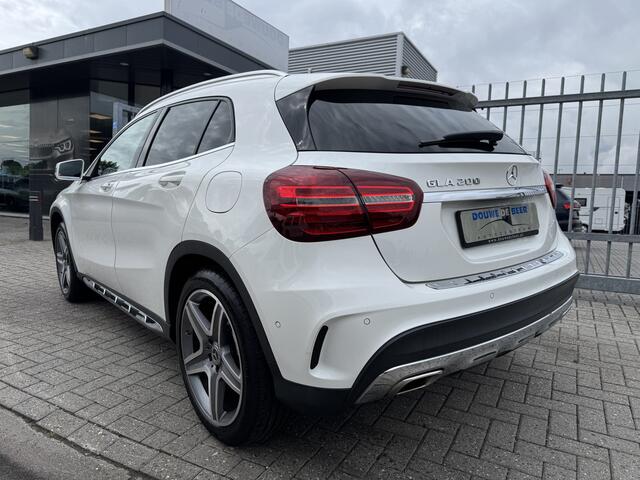 Mercedes-Benz GLA-KLASSE 200 Premium Plus AMG. Pano/dak, Trekhaak, echt super mooie