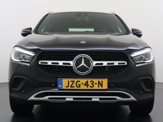 Mercedes-Benz GLA-KLASSE 250 e Luxury | Keyless | ACC | Thermotronic