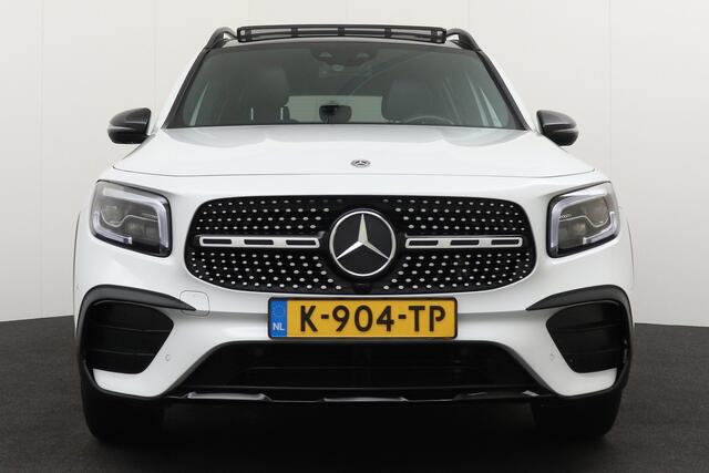 Mercedes-Benz GLB-Klasse 200 Business Solution AMG Pano-dak Memory Camera 19' LMV