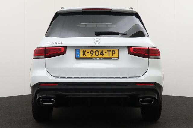 Mercedes-Benz GLB-Klasse 200 Business Solution AMG Pano-dak Memory Camera 19' LMV