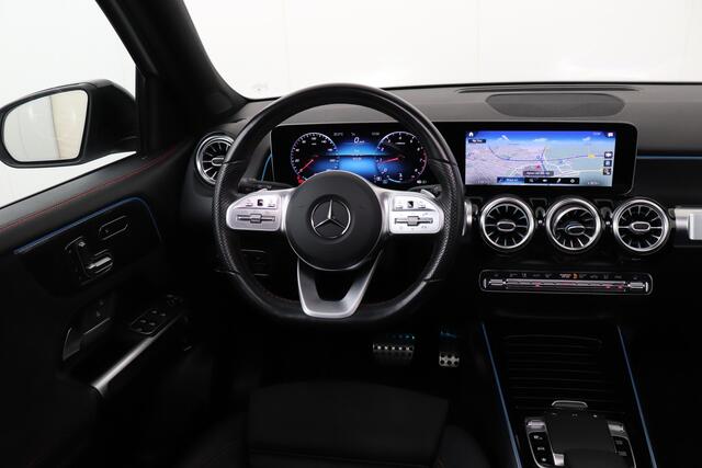 Mercedes-Benz GLB-Klasse 200 Business Solution AMG Pano-dak Memory Camera 19' LMV