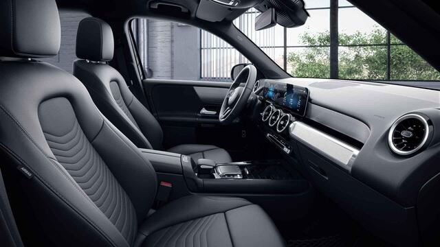Mercedes-Benz GLB-Klasse 200 Advantage | Dakrails | Widescreen | LED mistlampen | Elektrische achterklep |