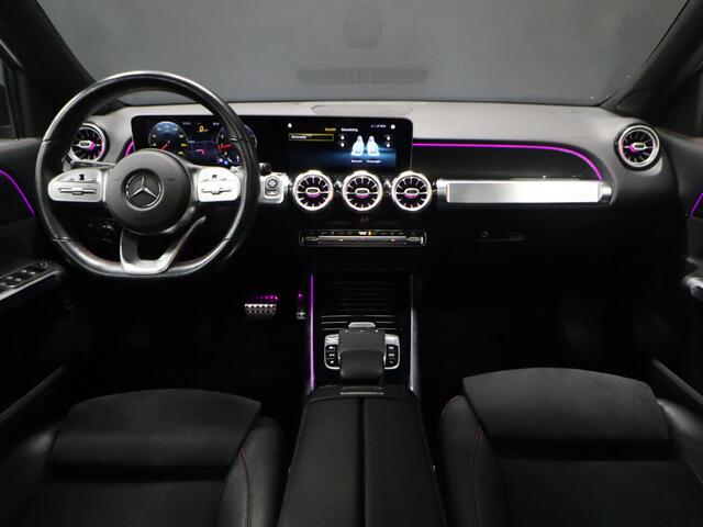 Mercedes-Benz GLB-Klasse 200 AMG Sport [SCHUIFKANTELDAK, BURMESTER SOUND, APPLE CARPLAY, ANDROID, MEMORY SEATS, HALF LEDER, CAMERA, STOELVERWARMING, PDC V+A, CRUISE, NIEUWSTAAT]