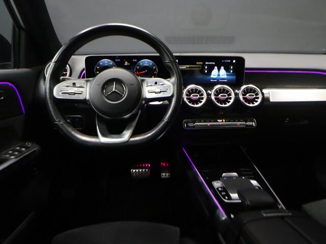 Mercedes-Benz GLB-Klasse 200 AMG Sport [SCHUIFKANTELDAK, BURMESTER SOUND, APPLE CARPLAY, ANDROID, MEMORY SEATS, HALF LEDER, CAMERA, STOELVERWARMING, PDC V+A, CRUISE, NIEUWSTAAT]