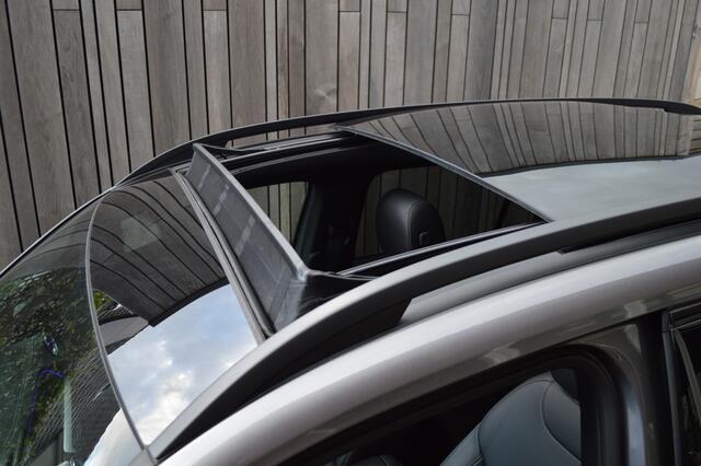 Mercedes-Benz GLB-Klasse 200 AMG Led Panorama Leder Memory Distronic Camera 360 7Pers. Pdc