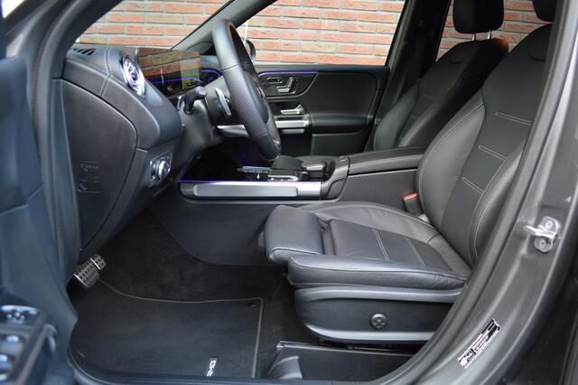 Mercedes-Benz GLB-Klasse 200 AMG Led Panorama Leder Memory Distronic Camera 360 7Pers. Pdc