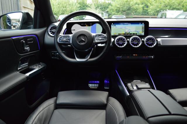 Mercedes-Benz GLB-Klasse 200 AMG Led Panorama Leder Memory Distronic Camera 360 7Pers. Pdc