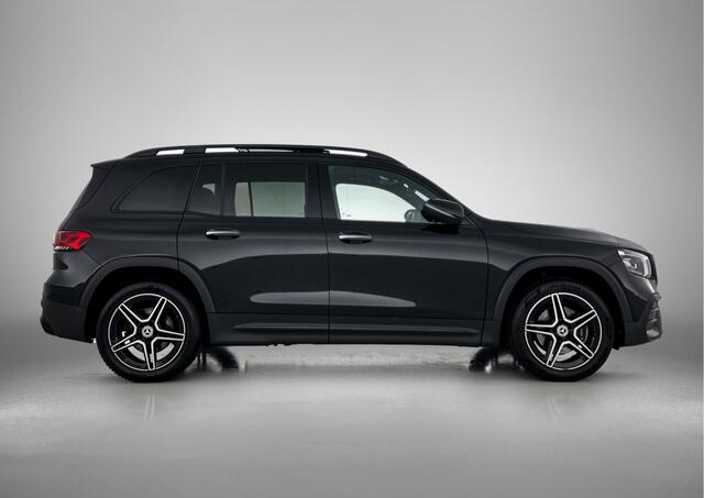 Mercedes-Benz GLB-Klasse 200 Business Solution AMG 7p. 7 Persoons | AMG | Night Pakket | Panorama Schuif-Kanteldak | Trekhaak | Memory voorstoelen. Inclusief 24 maanden MB Certified garantie voor Europa.