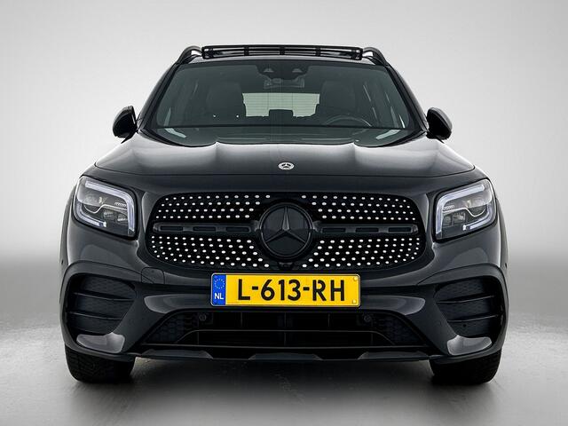 Mercedes-Benz GLB-Klasse 200 Business Solution AMG 7p. 7 Persoons | AMG | Night Pakket | Panorama Schuif-Kanteldak | Trekhaak | Memory voorstoelen. Inclusief 24 maanden MB Certified garantie voor Europa.