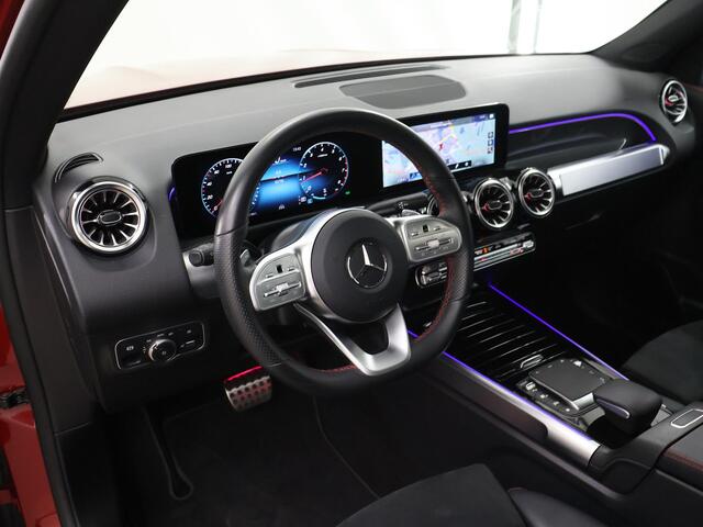 Mercedes-Benz GLB-Klasse 200 Business Solution AMG | Night | Rijassisentiepakket | Memory | Panoramadak | Stoelverwarming |