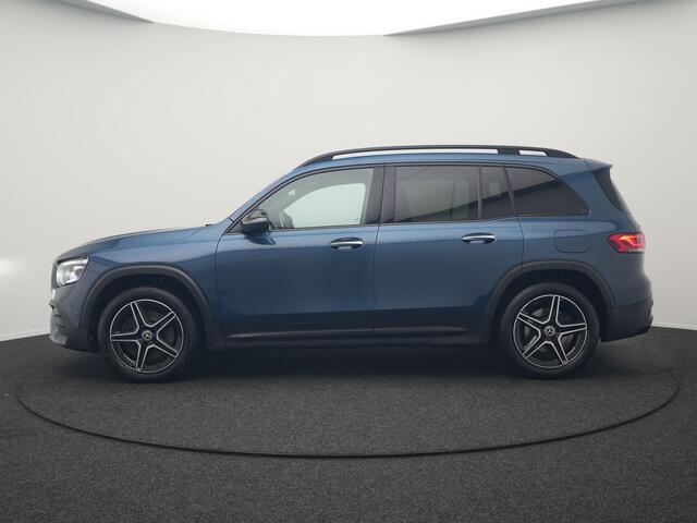 Mercedes-Benz GLB-Klasse 250 AMG Line 225pk | Widescreen Navigatie | Alcantara Sportstoelen Memory & Verwarmd | Apple Carplay | Keyless | Camera | Navigatie | DAB |