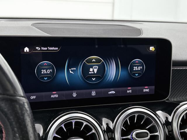 Mercedes-Benz GLB-Klasse 200 Premium 7p. AMG Styling | Panoramadak | Wegklapbare trekhaak | Nightpakket Inclusief 24 maanden MB Certified garantie voor Europa.