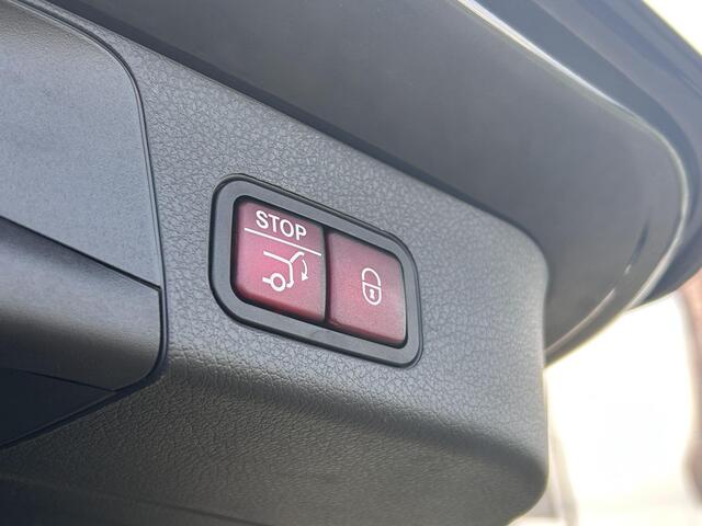 Mercedes-Benz GLB-Klasse 200 Luxury | Beige Interieur | Panoramadak | Cruise Control | Trekhaak | Navigatie