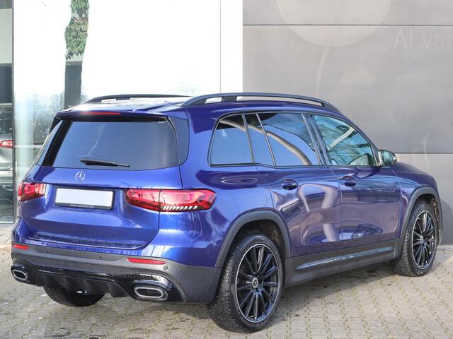 Mercedes-Benz GLB-Klasse 200 AMG line