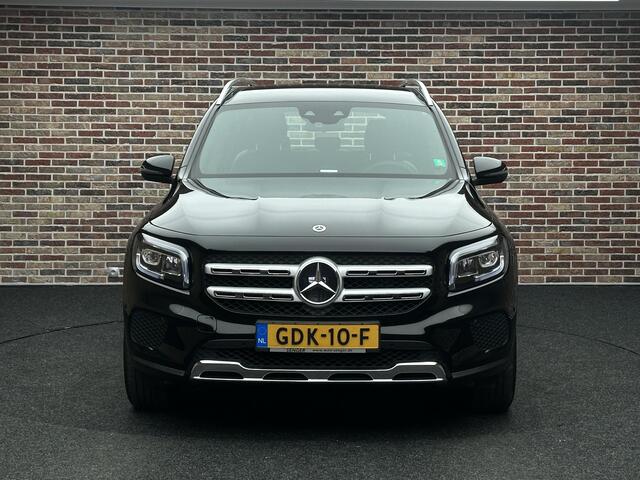 Mercedes-Benz GLB-Klasse 180 AMG Dealer Onderhouden Virtual Sfeer