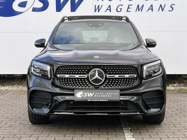 Mercedes-Benz GLB-Klasse 200 AMG-Line | Pano | Trekhaak | Matrix LED | Memory | Sfeerverlichting