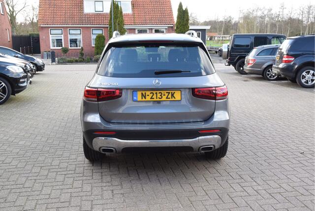 Mercedes-Benz GLB-Klasse 200 Business Solution Automaat Navi