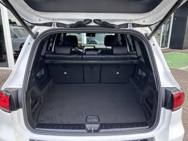 Mercedes-Benz GLB-Klasse 200 AMG | Cruise Control | Stoelverwarming | Navigatie