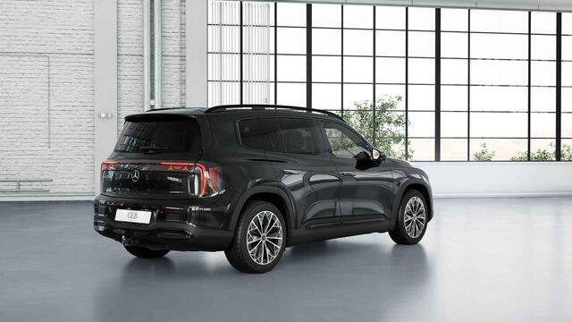 Mercedes-Benz GLB-Klasse 250+ Business Solution Luxury 7p. 85.5 kWh | Panoramadak | Trekhaak | 3e zitrij | Premium pakket | Night Pakket |