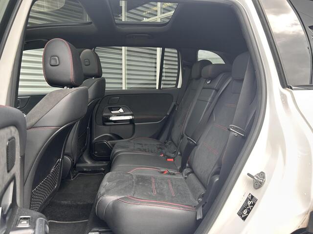 Mercedes-Benz GLB-Klasse 200 Business Solution AMG | Panoramadak | Trekhaak | Memory